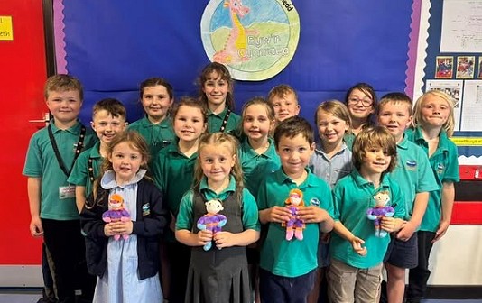 Morfa Nefyn School has won the Gold Siarter Iaith Award