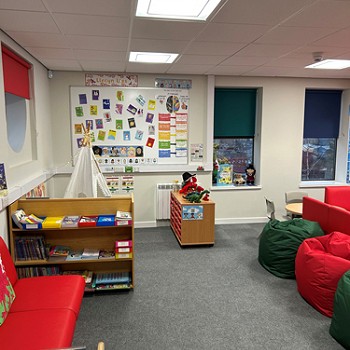 reading corner in the classroom